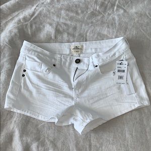 White denim shorts 🤍